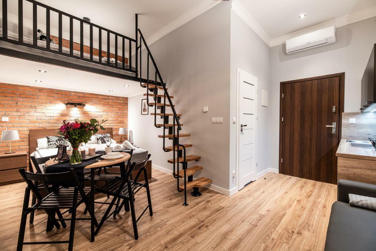 Lubomirskiego 23 Residence - Great Location, 10 Min To Main Square By Foot, Right Next To Main Rail And Bus Station Krakow Exterior photo