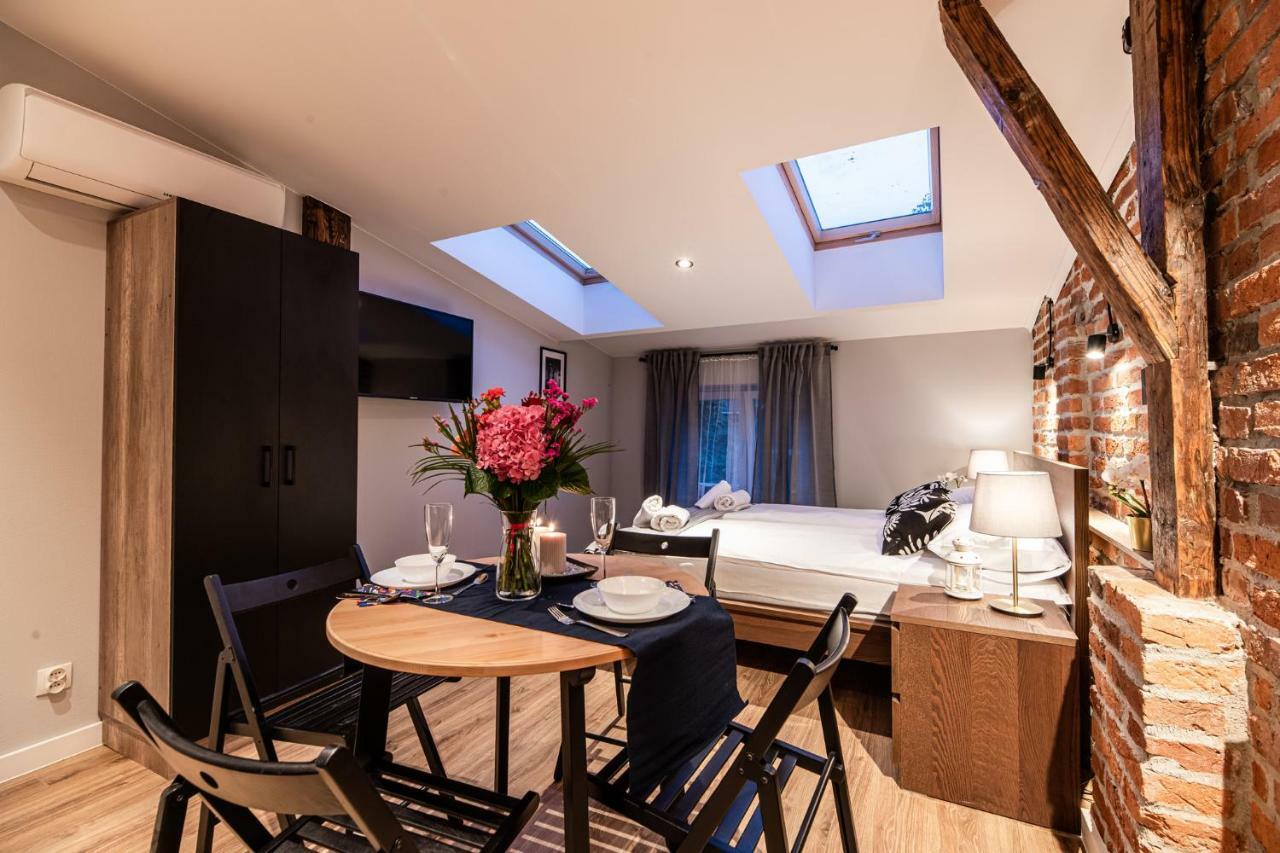 Lubomirskiego 23 Residence - Great Location, 10 Min To Main Square By Foot, Right Next To Main Rail And Bus Station Krakow Exterior photo
